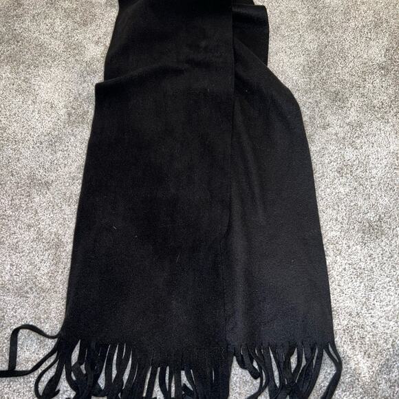 Four Scarf Bundle Three from Old Navy, One from a Boutique - Picture 2 of 5